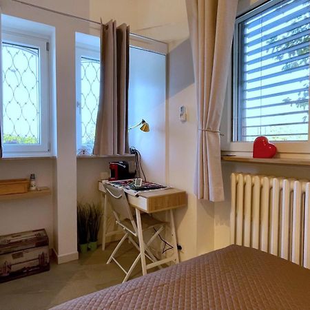 Domus 190 Rooms Varese Dış mekan fotoğraf